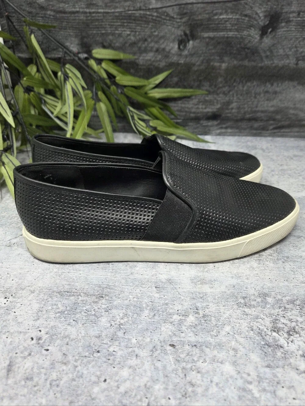 Vince Black Blair Perforated Leather Slip On Sneakers Womens Size 10 Classic